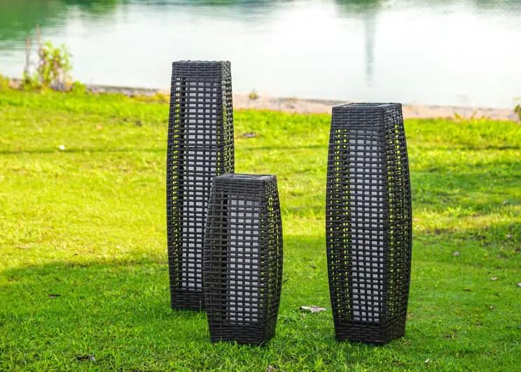 Vilka är egenskaperna hos Solar Rattan Light